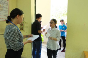Đổi mới thi lớp 10, 'siết' lạm thu và dạy thêm